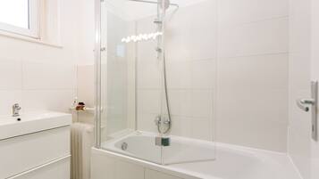 Hair dryer, towels, soap, shampoo