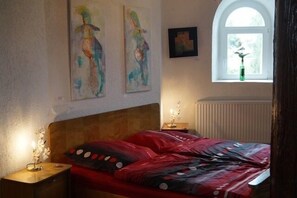 4 chambres, accès au Wi-Fi (inclus), literie fournie