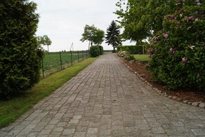 Property grounds - come to rest and recharge your batteries in the historic tower dutch of 1867 (Wittingen)