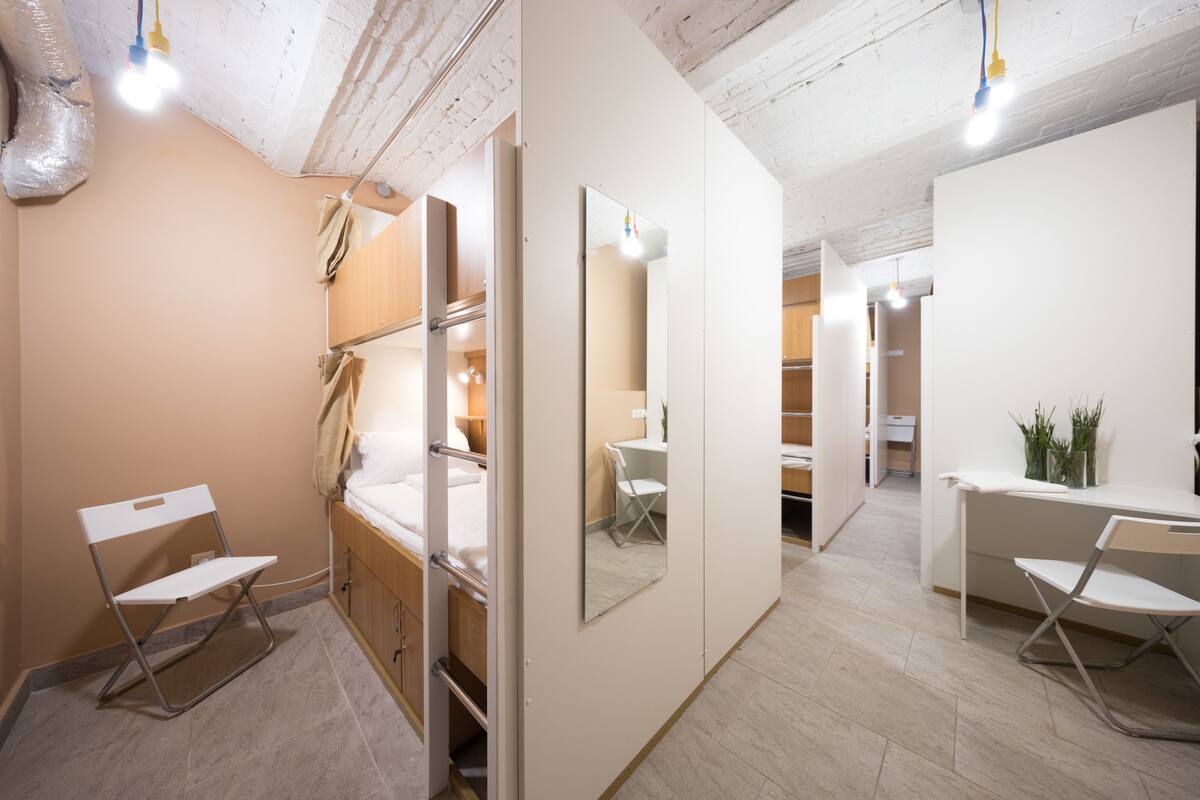 Economy Shared Dormitory, Mixed Dorm, No Windows | Soundproofing, iron/ironing board, free WiFi, bed sheets