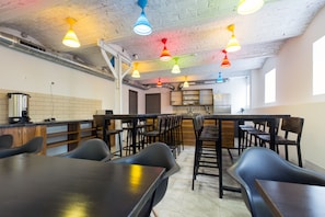 Food court