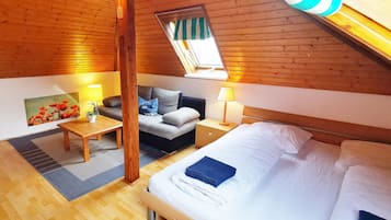 2 Schlafzimmer, Reisekinderbett, kostenloses WLAN