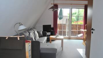 Fernseher, Stereoanlage