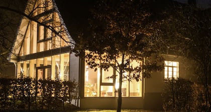 Holiday in Nature & Silence in the Kunsthaus WÄLDCHEN - Atelier for Music & Arts