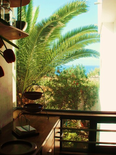 Gemütliche Wohnung  an der Südküste mit Meerblick