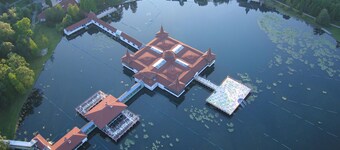 Villa with breathtaking views in Heviz, indoor pool 9,30x3,50x1,40 m