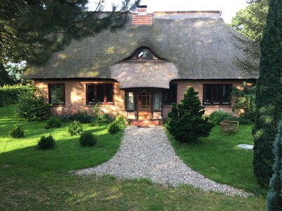 Vacation under thatch - Forsthaus Kölzin near Zarrentin - Apartment Schaale