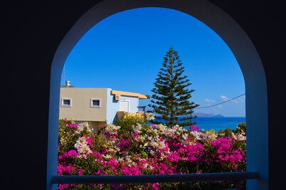 White Sand resort. Family-friendly hotels up to 6 people