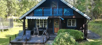 Idilio y pura experiencia en plena naturaleza en la casa de vacaciones Norrtälje (con SAUNA)