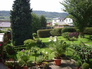 Property grounds - Holiday Apartment "altars" with Weinbergblick (Trittenheim)