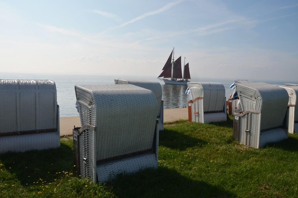 Ihr Strandkorb ... genießen Sie den Blick und lassen Sie die Seele baumeln.