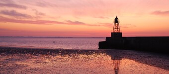 Generous, 75sqm, near the beach, close to town, free beach chair on the South Beach *****