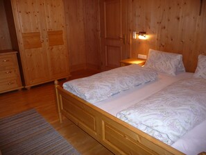 2 habitaciones, wifi y ropa de cama 