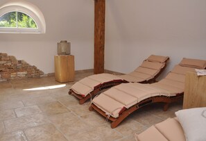 Spa - Vacation home in a beautiful location Wellness area can be booked on request (Bad Dürrheim / Öfingen)