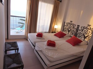 2 habitaciones, tabla de planchar con plancha y wifi gratis 