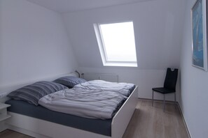 2 habitaciones, cuna de viaje, wifi gratis y ropa de cama 