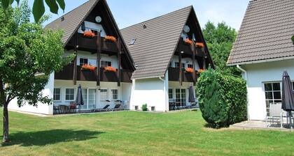 Top apartment in small complex, 2-4 pers. 65sqm, balcony, 2 bedrooms. W-lan