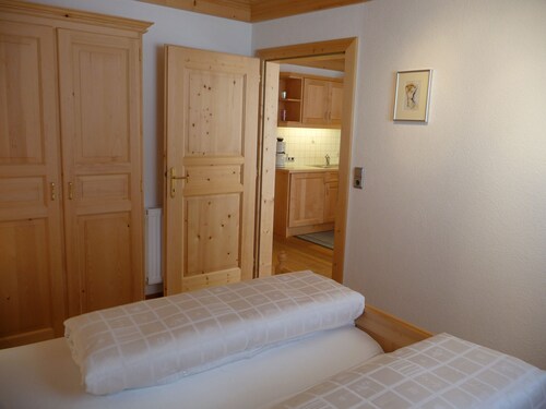 Komfortdoppelzimmer Hochberg mit Frühstück