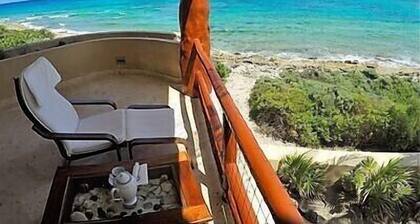 Costa Maya Villas Luxury Condos