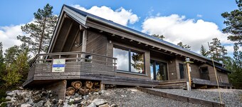 Moderne lille feriehus, Nissedal om Havrefjell, WiFi, kano, sauna, grill, badesø