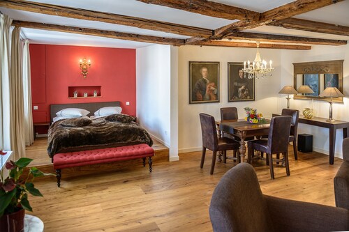 Romantic old town apartment