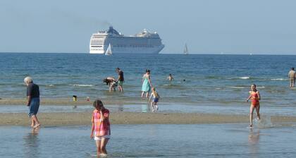 Apartment with beautiful panoramic view of the Kiel Fjord