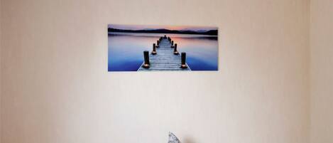 3 bedrooms, travel cot, free WiFi, bed sheets