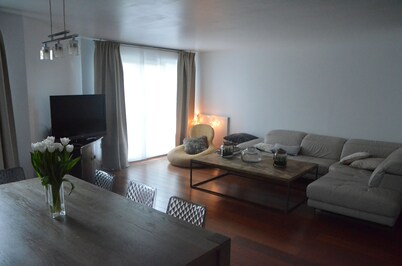 Disneyland and Paris at your door!