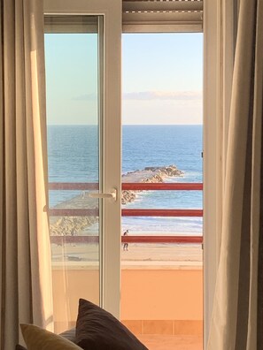 Interior - Apartment with sea view (Costa de Caparica)