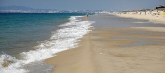 Apartment with sea view