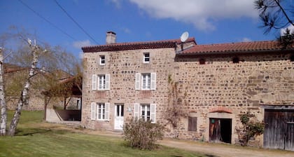 Fully renovated rural cottage 6 people