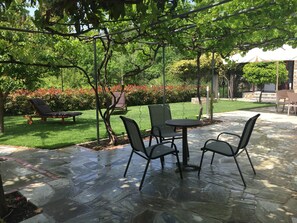 Outdoor dining - Giorgios Studio Horto Pelion South Pilio (chorto)