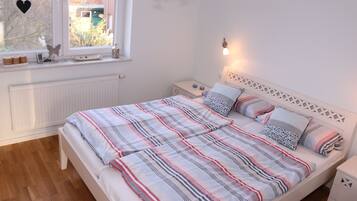 2 bedrooms, iron/ironing board, travel crib, free WiFi