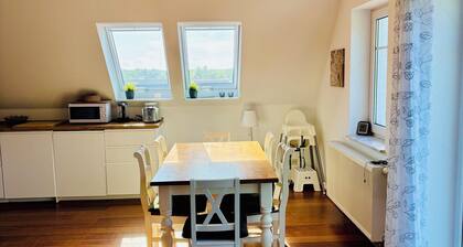 Pur la mer Baltique! Appartement moderne équipé avec vue sur la mer pouvant accueillir jusqu'à 7 personnes.