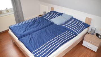 1 bedroom, iron/ironing board, free WiFi, bed sheets