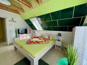 3 habitaciones, tabla de planchar con plancha y wifi gratis 