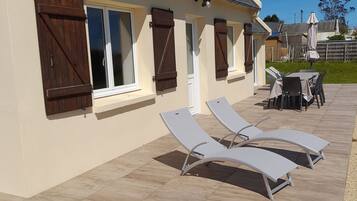 UtendĂžrsservering