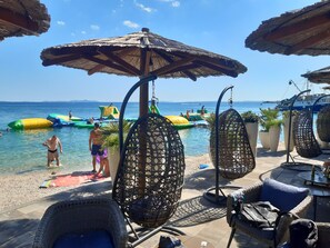 Beach nearby - Up to 6 persons one price, for whole house-floor.3.room.kitchen,washingm,dishwashingm.coffeem. (Vir)
