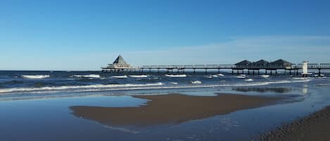 Beach nearby, sun loungers