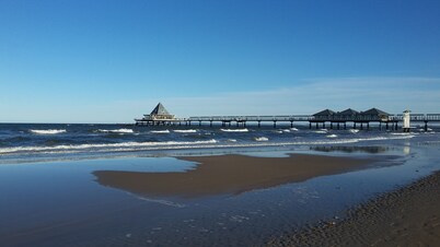 5 ***** holiday home "Zum Haff-Glück" for a break in beautiful surroundings