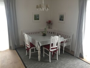 Dineren