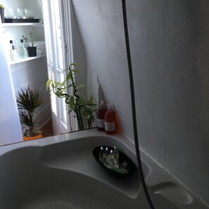 Hair dryer, towels, soap, shampoo