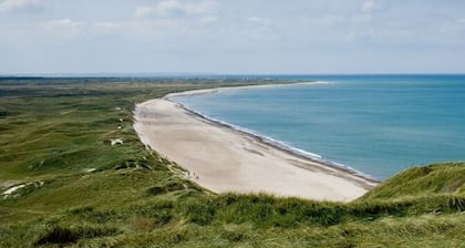 Rural apartment near the North Sea, ideal for excursions in the surrounding area and relaxation