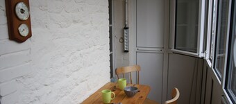 Central apartment near train station 