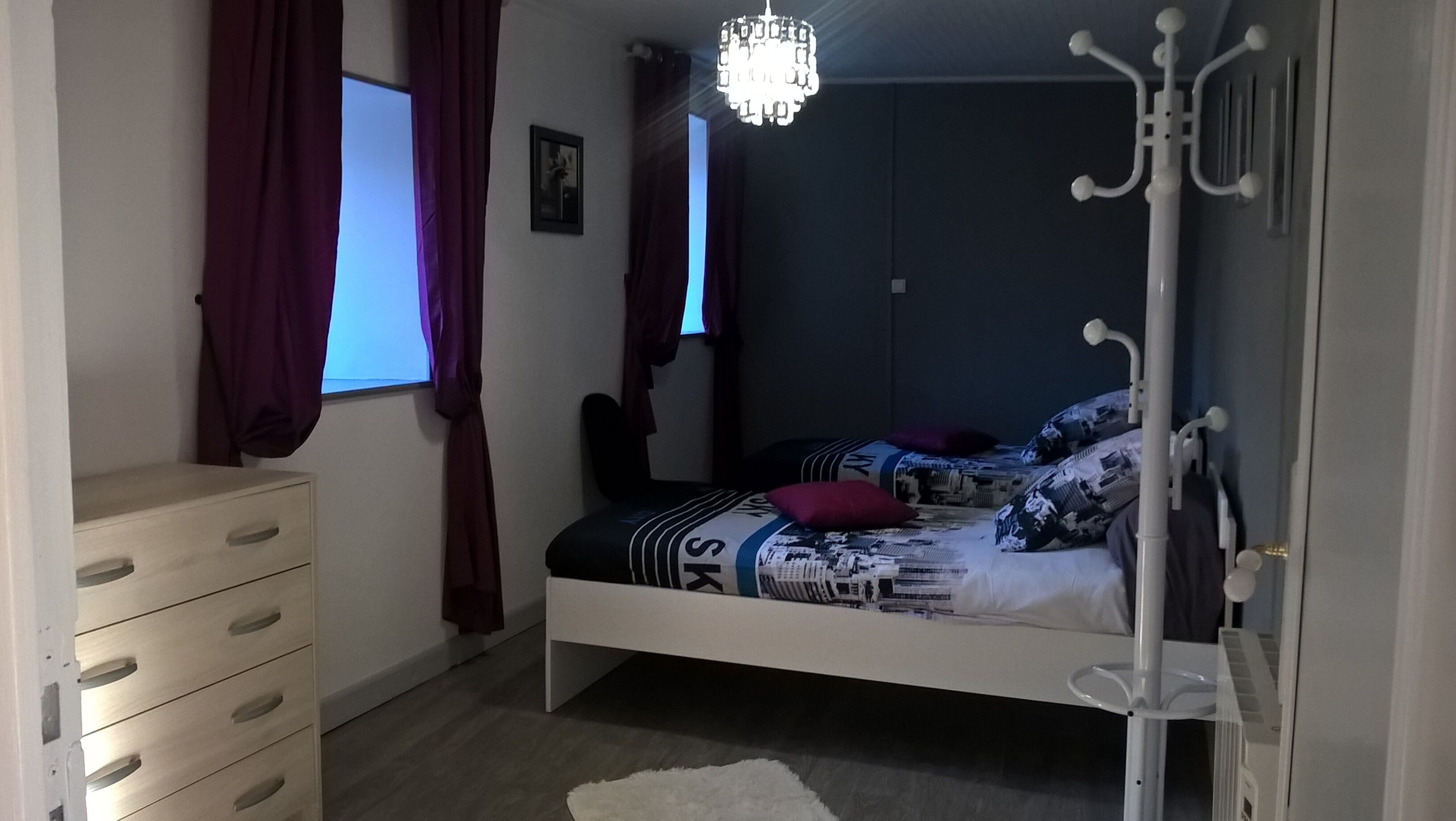 2 bedrooms, desk, iron/ironing board, free WiFi