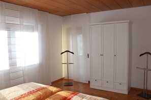 2 habitaciones y ropa de cama