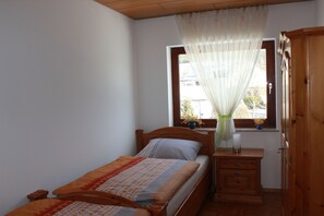 2 Schlafzimmer, Bettwäsche