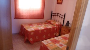 2 camere, ferro/asse da stiro, Wi-Fi gratuito, lenzuola