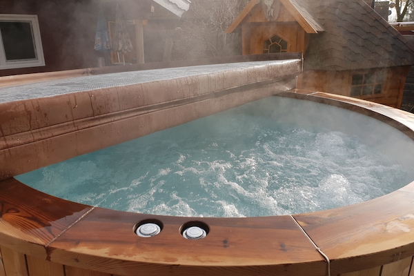 Udendørs spabad