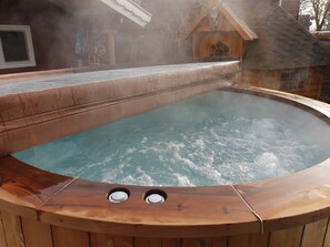 Baignoire à remous extérieure